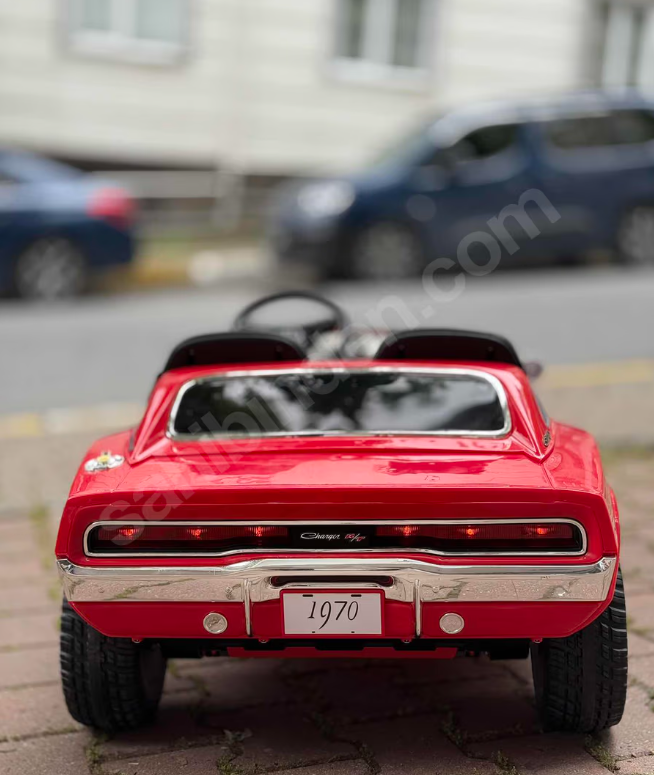 Dodge Charger Akülü Araba